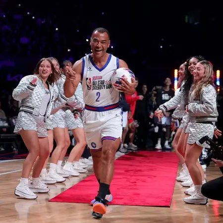 NBA: Cafú abrió la fiesta y Lillard hizo historia en los triples