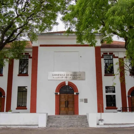 A 50 años del golpe: el plan del Gobierno para la ex ESMA que divide opiniones