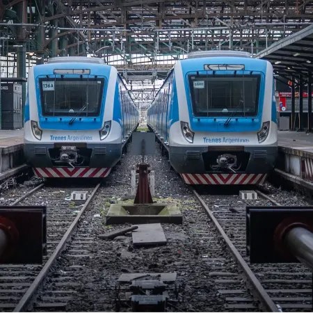 Paro general de la CGT contra la reforma laboral: qué pasará con los trenes y colectivos