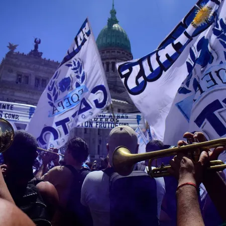 Récord desde 1983: cuántos paros le hizo la CGT a Milei y por qué es inédito