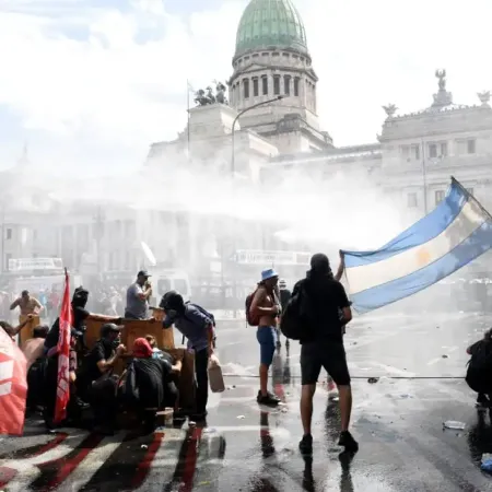 Seguridad denunció la circulación de videos que enseñan a fabricar “miguelitos”