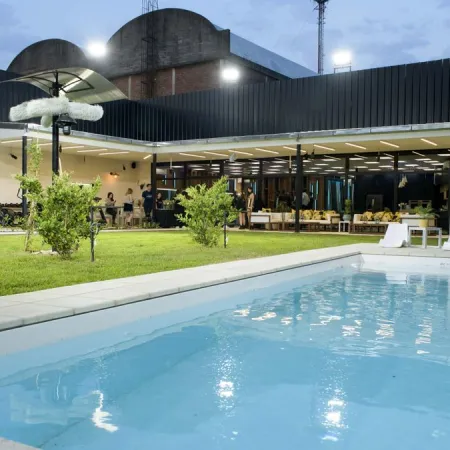 Sin celulares y bajo vigilancia: cómo es el aislamiento en el hotel de Gran Hermano