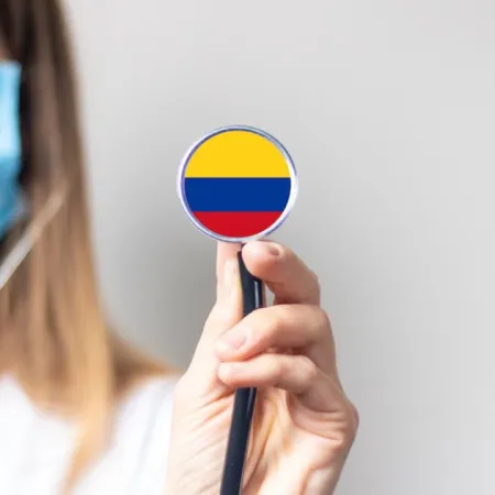 Colombia, en shock sanitario: qué revela la denuncia penal contra el ministro