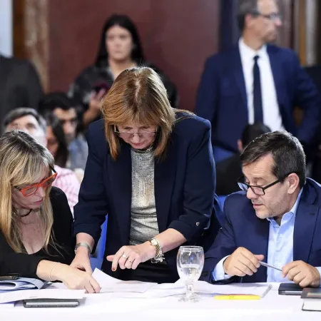 El oficialismo apura en el Senado por la reforma laboral: qué se define este viernes