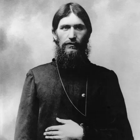 Rasputin en la corte de Nicolás II: el misterio que quebró a los Romanov
