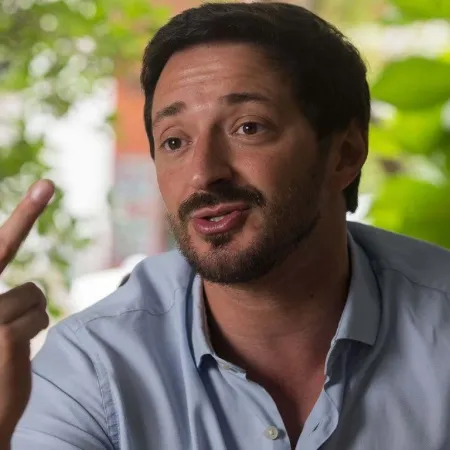 Martín Yeza denunció amenazas de muerte y justificó la represión policial