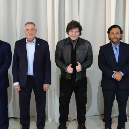 La lista incómoda del PJ: los peronistas que se abrazan a Milei y abren una interna