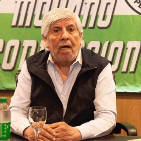 Moyano reapareció tras el paro general y aseguró que la huelga “fue contundente”