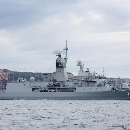 Australia desafía a China con una fragata en el estrecho de Taiwán