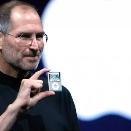 Steve Jobs en su cumpleaños: la apuesta con iPhone que redefinió Apple