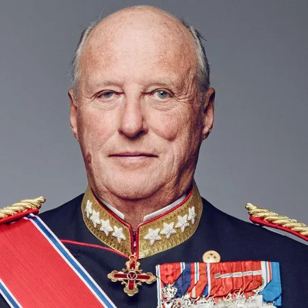 Harald V fue hospitalizado en Tenerife y está bajo observación