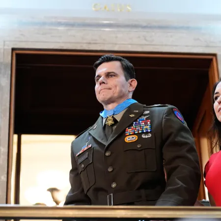 Capitolio en silencio: qué hizo el piloto Eric Slover para ganar la Medalla de Honor