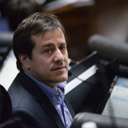 Recalde vs. reforma laboral: qué dijo el senador kirchnerista sobre la vía judicial