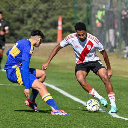 La joya nigeriana de River: quién es Jonathan Spiff y por qué ilusiona