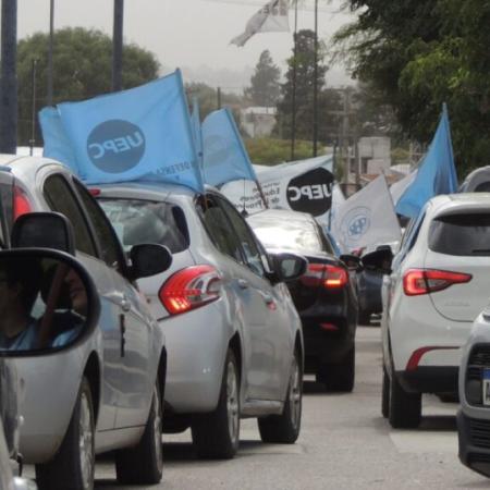 Caravanón en Córdoba: el drama de los "sueldos cero" que unificó a los gremios