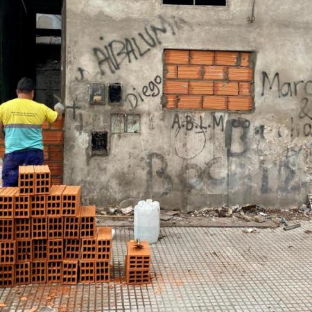 Balvanera: clausuran una vivienda usurpada desde hace 20 años frente al Spinetto Shopping