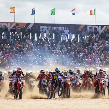 Cyril Genot se consagró en el Enduro del Verano y Joaquín Poli fue el héroe argentino