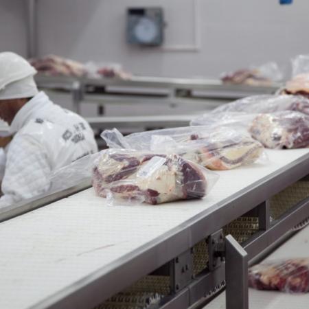 La industria frigorífica y las entidades del campo celebraron la apertura del cupo exportador de carne a EE.UU.