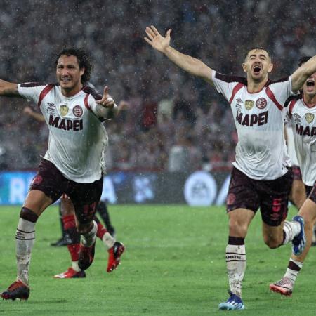 ¡Maracanazo! Lanús le ganó a Flamengo y es el campeón de la Recopa Sudamericana