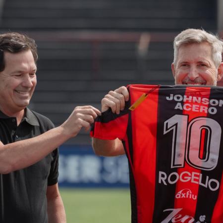 Frigerio se puso la 10 de Patronato y banca 22.000 km: qué busca en Entre Ríos