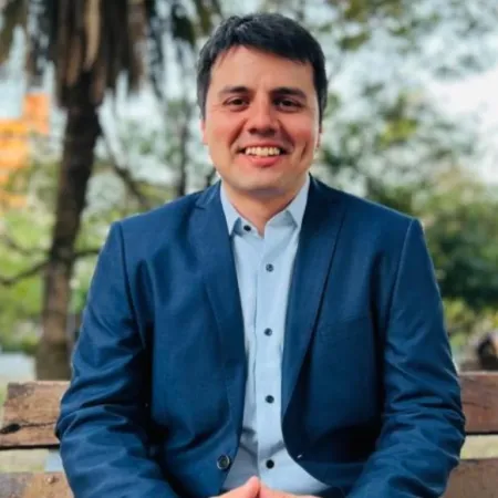 Segundo mandato de Milei: la apuesta de un senador libertario que genera ruido