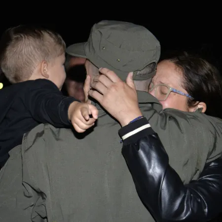 Regreso emotivo: Nahuel Gallo ya está en Argentina y se reencontró con su familia