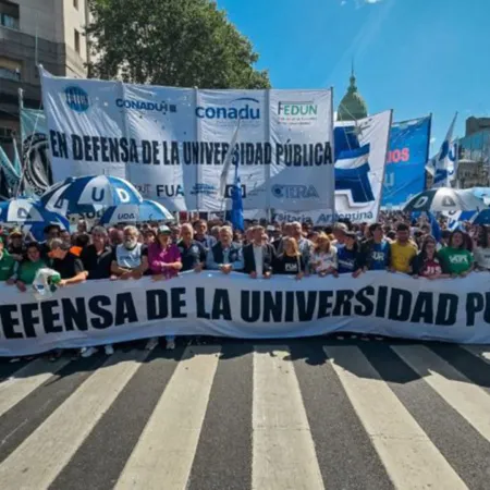 Universidades al borde del paro: docentes ya votan no iniciar el cuatrimestre
