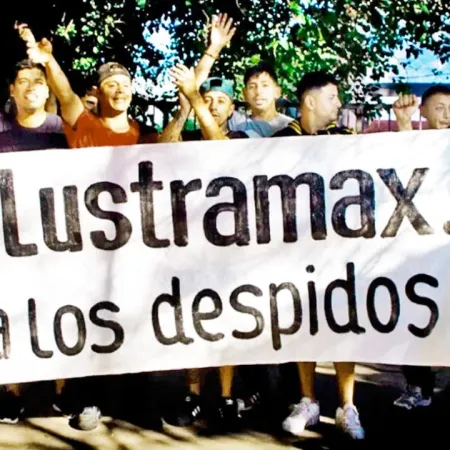 Florencia Arietto impidió el ingreso a un trabajador de Lustramax, reincorporado por un fallo judicial