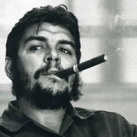 Guevara y Allende resurgen en el debate: ¿héroes o villanos?
