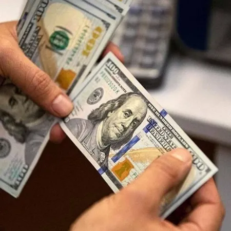 Dólar mayorista se mantiene a $1.416 en medio de la tensión internacional