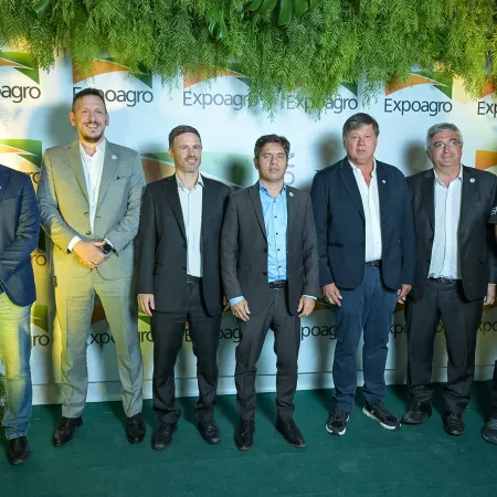 Macri y Kicillof compartieron mesa en la cena de Expoagro y dejaron una foto política inesperada
