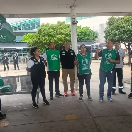 ¿Sin vuelos el fin de semana largo?