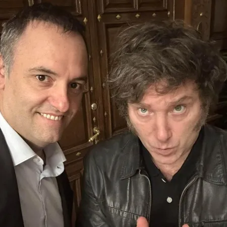 Javier Milei defiende a Adorni: la frase que levantó polémica