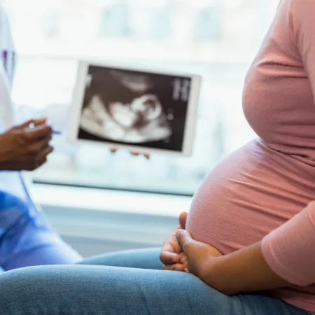 Despidos discriminatorios por embarazo: el cambio clave que llegó al Congreso