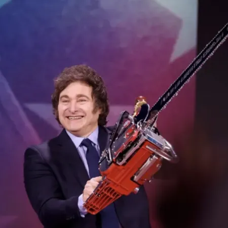 La embajada fantasma de Javier Milei en África y la guerra mundial por los estrechos