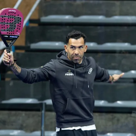 Apache 32: el nuevo emprendimiento de pádel de Carlos Tevez en San Miguel