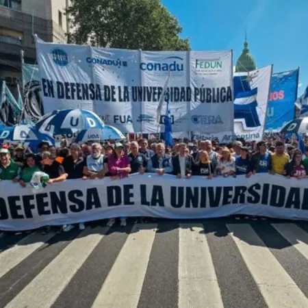 Paro universitario: qué hay detrás del fuerte recorte que denuncian docentes