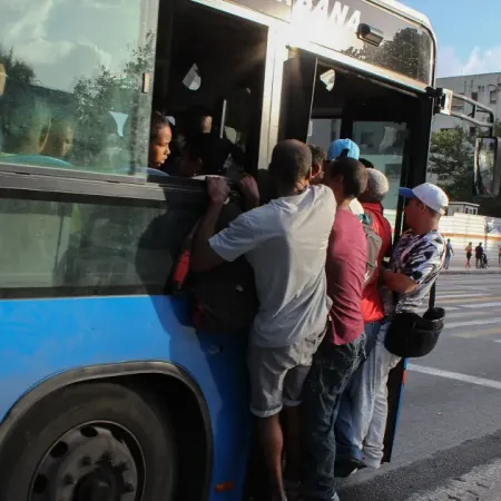 Venezuela y Cuba: el factor oculto que agrava la crisis del transporte