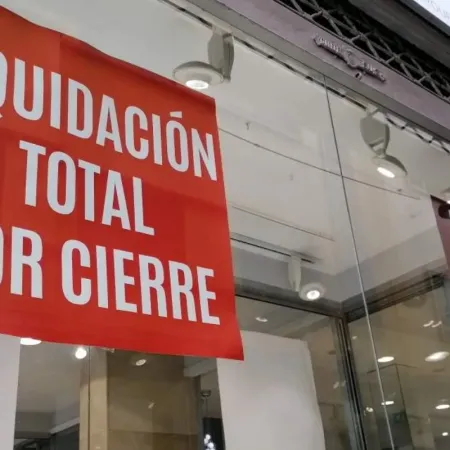 Cierre de empresas en la era Milei: 22.600 empleadores menos