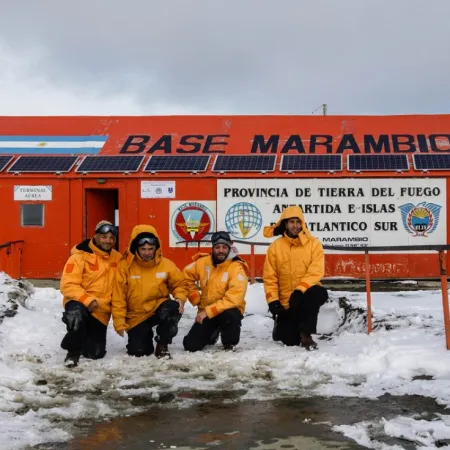 Un argentino llevó un juego sobre la Antártida a la Base Marambio