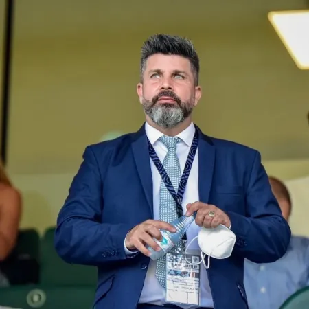 El mal momento de Christian Bragarnik en el Elche de España