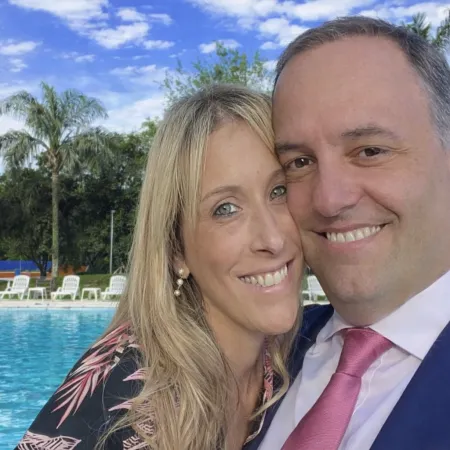 La casa no declarada de Manuel Adorni en un exclusivo barrio privado: Sus lujos