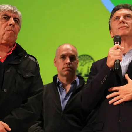 Macri, el PRO y la garantía "anti-populista": el archivo con Moyano que vuelve