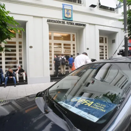 Avanzan las investigaciones en AFA por fondos y contratos de la Selección