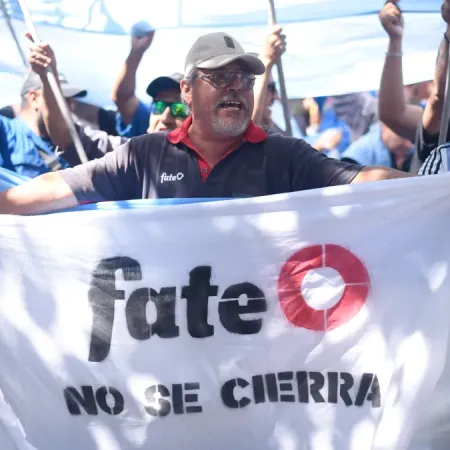 "Ocupación temporal": cómo sería el salvataje de FATE que piden a Kicillof y PBA