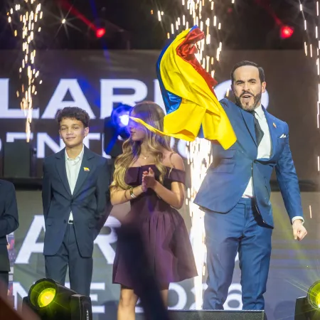 Paloma Valencia le gana terreno a Abelardo de la Espriella y mueve la campaña