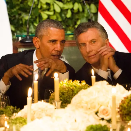 A 10 años de Obama en Argentina con Macri: cena, "nuevo comienzo" y repudios