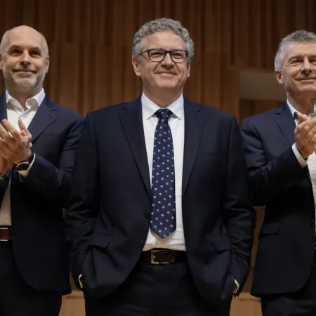 Quién es Facundo Vila, el embajador en el centro del escándalo