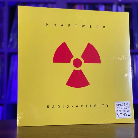 Kraftwerk y Warner celebran Radio-Activity con un lanzamiento premium