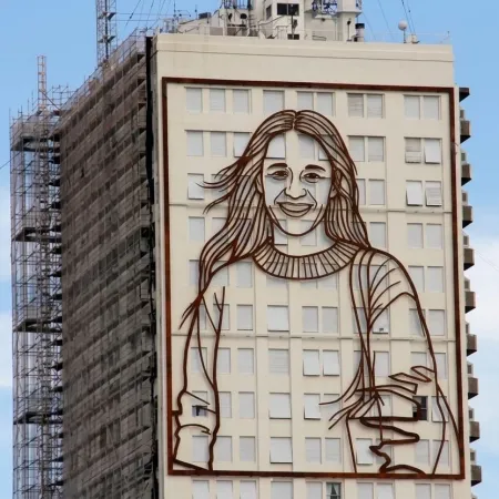 De Cristina al Gordo Dan: el fallo por YPF se coló en la interna K y de LLA